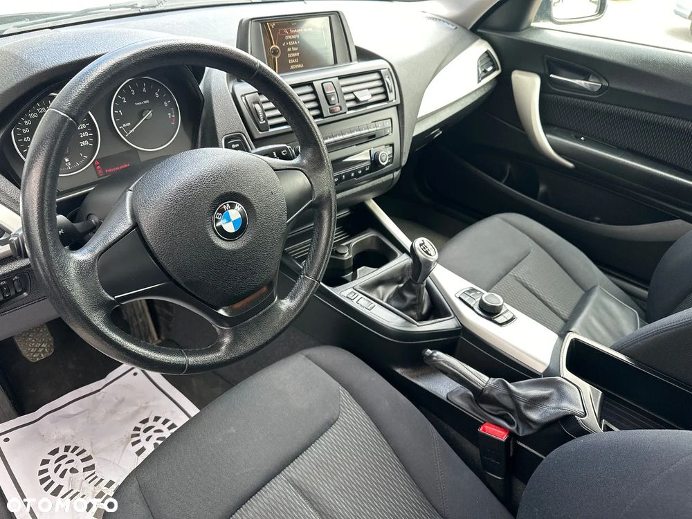 BMW Seria 1 - 19