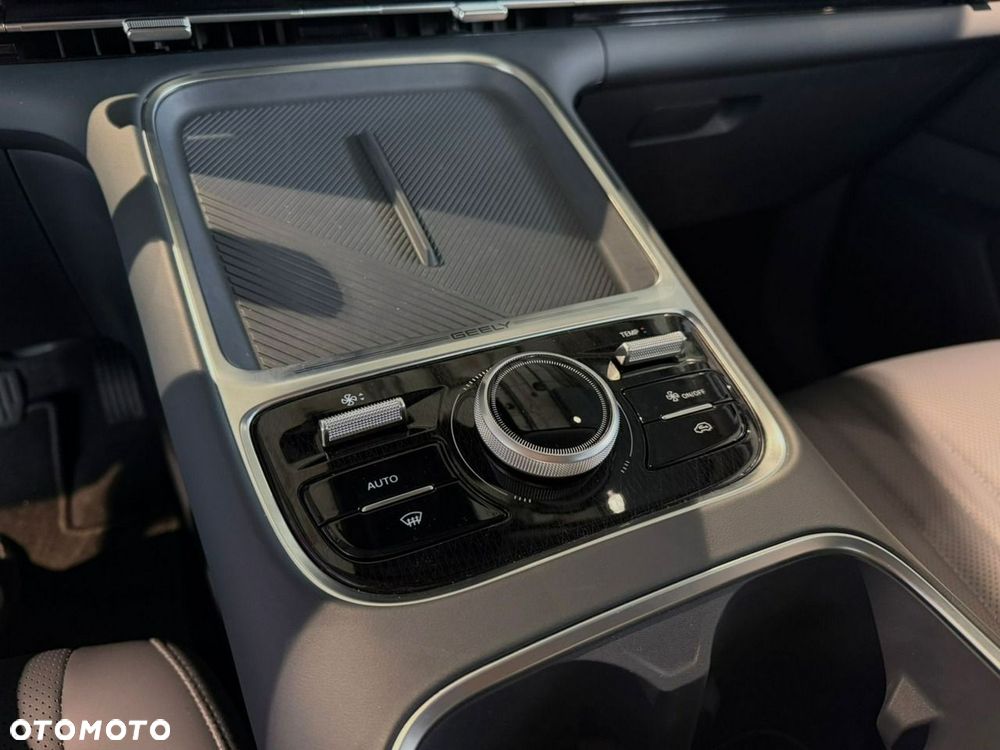 Geely Starray - 19