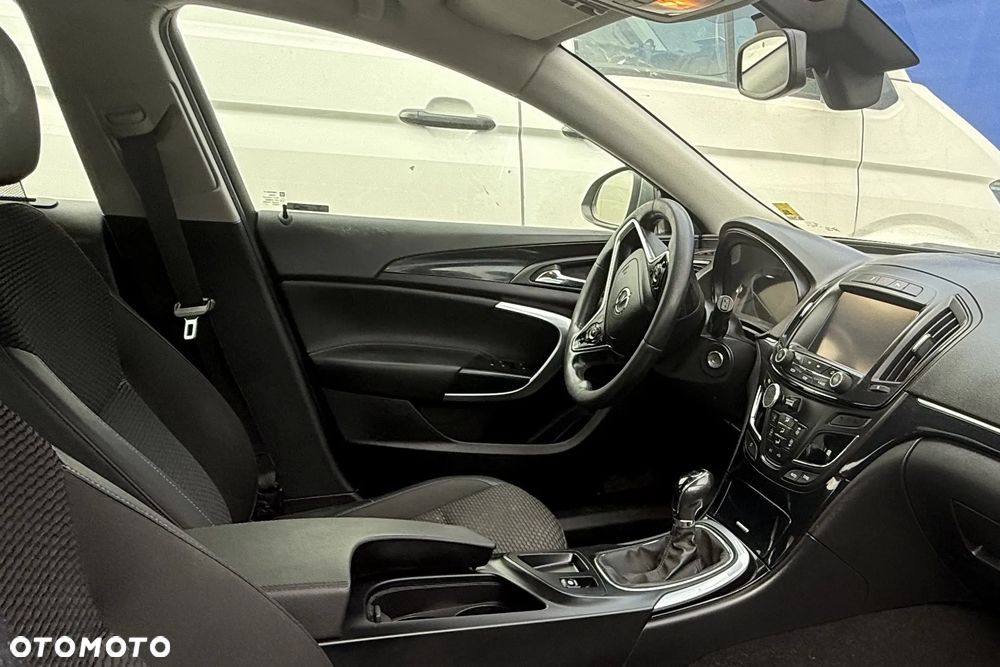 Opel Insignia 2.0 CDTI Cosmo S&S - 3
