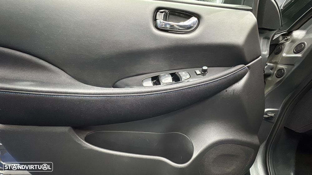 Nissan Leaf N-Connecta - 21