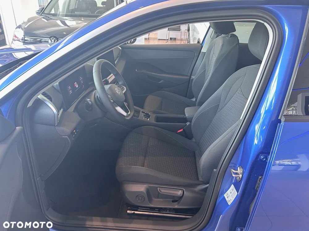 Volkswagen T-Roc 1.5 eTSI Life DSG - 6