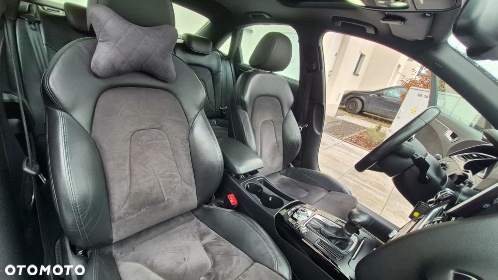Audi A4 Limousine - 10