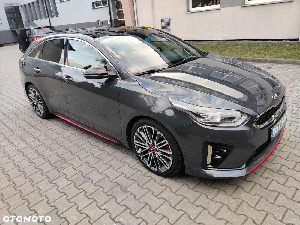Kia ProCeed - 1