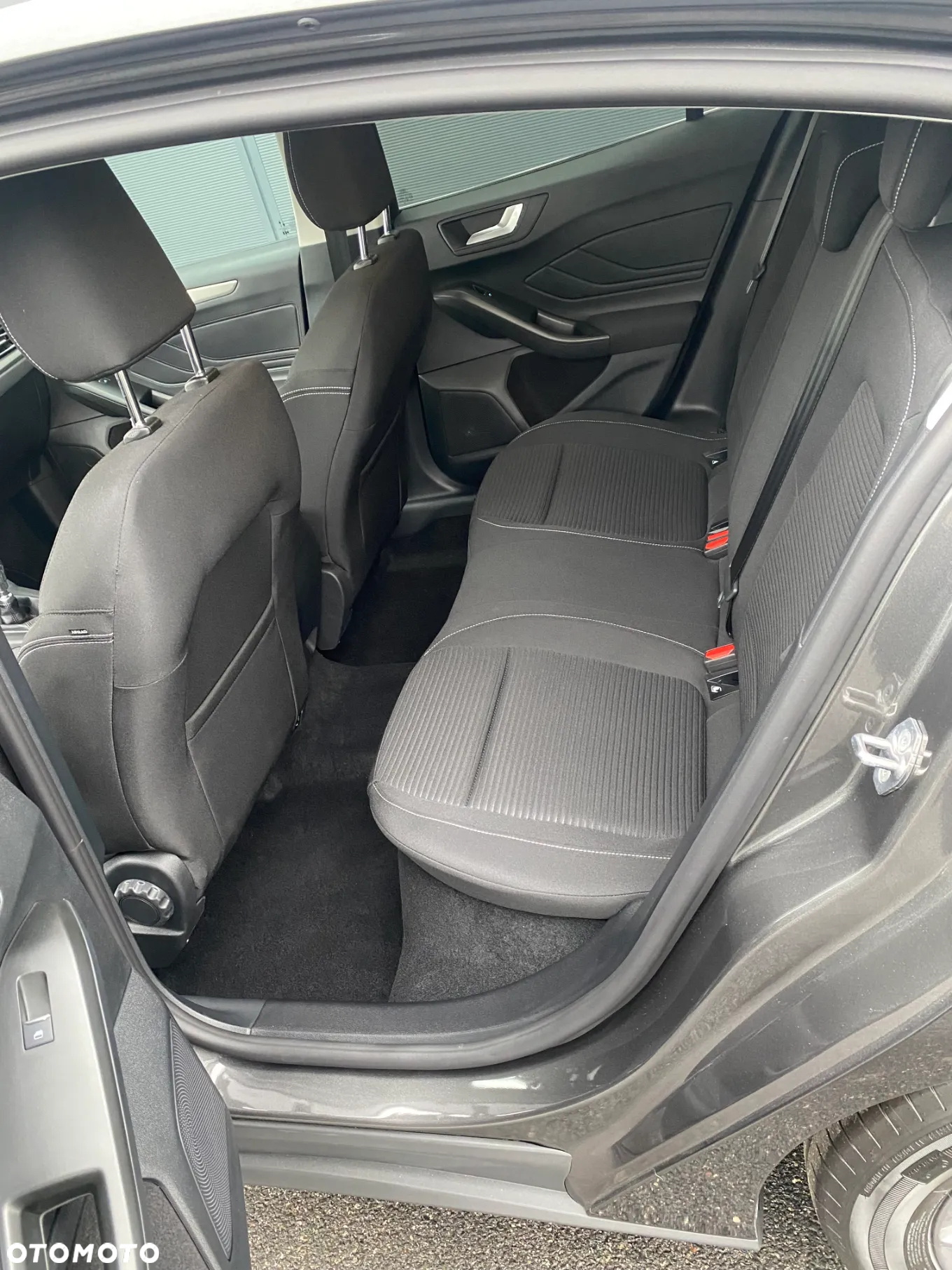 Ford Focus 1.0 EcoBoost Titanium - 13
