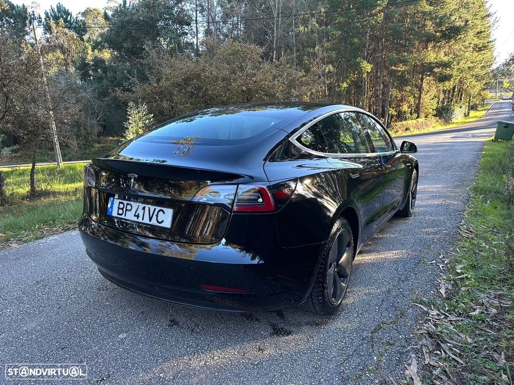 Tesla Model 3 Standard Range Plus RWD - 3