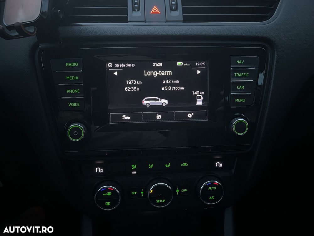 Skoda Octavia 1.6 TDI GREENLINE - 12