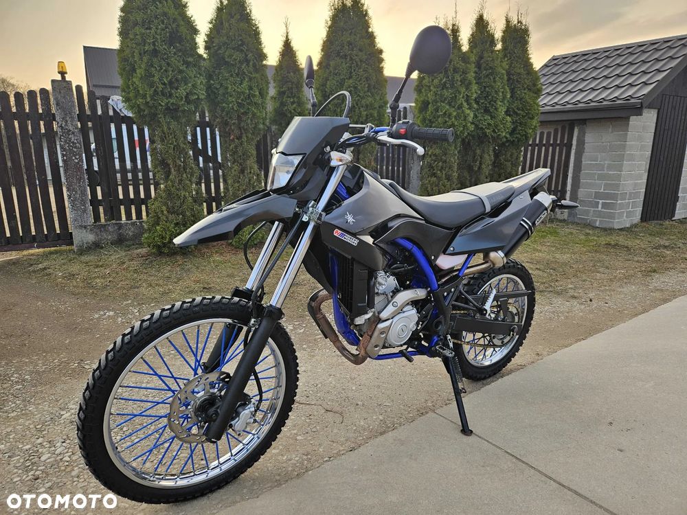 Yamaha WR - 7