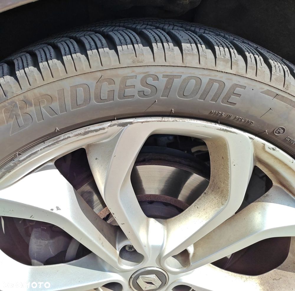 Renault Grand Scenic - 10