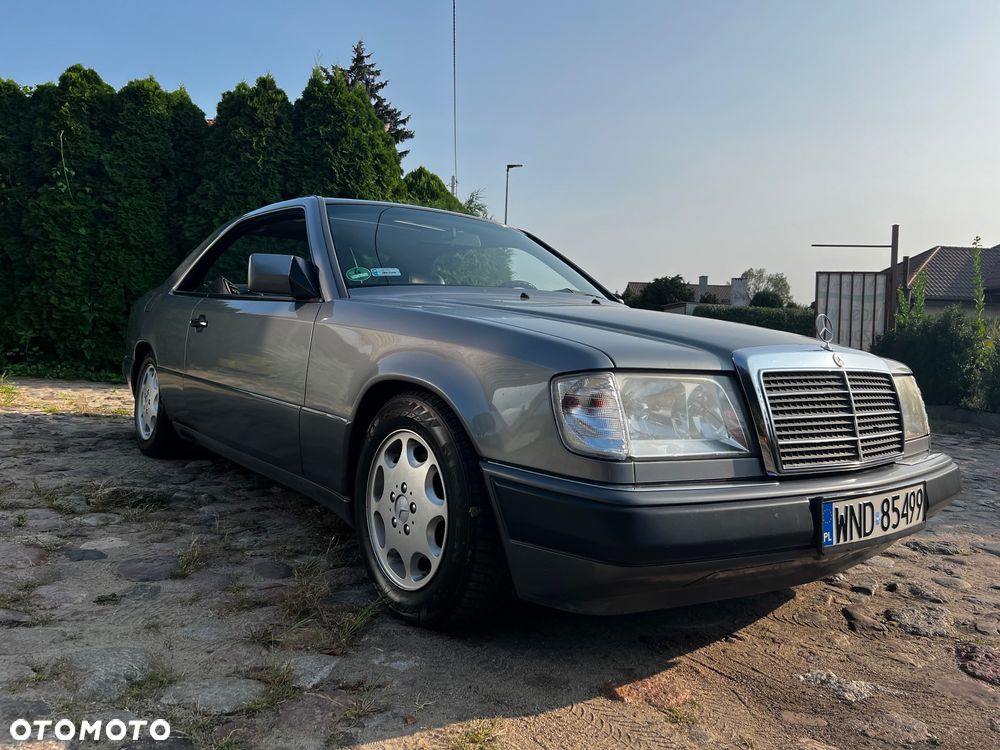 Mercedes-Benz W124 (1984-1993) - 19