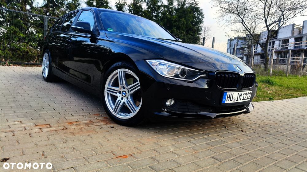 BMW Seria 3 320d - 39