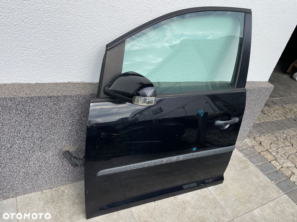 LUSTERKO  LEWE VW TOURAN I LC9X - 1