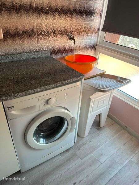 VENDE-SE- Apartamento T2- Rua da Cadeia- Lamego - Grande imagem: 3/12