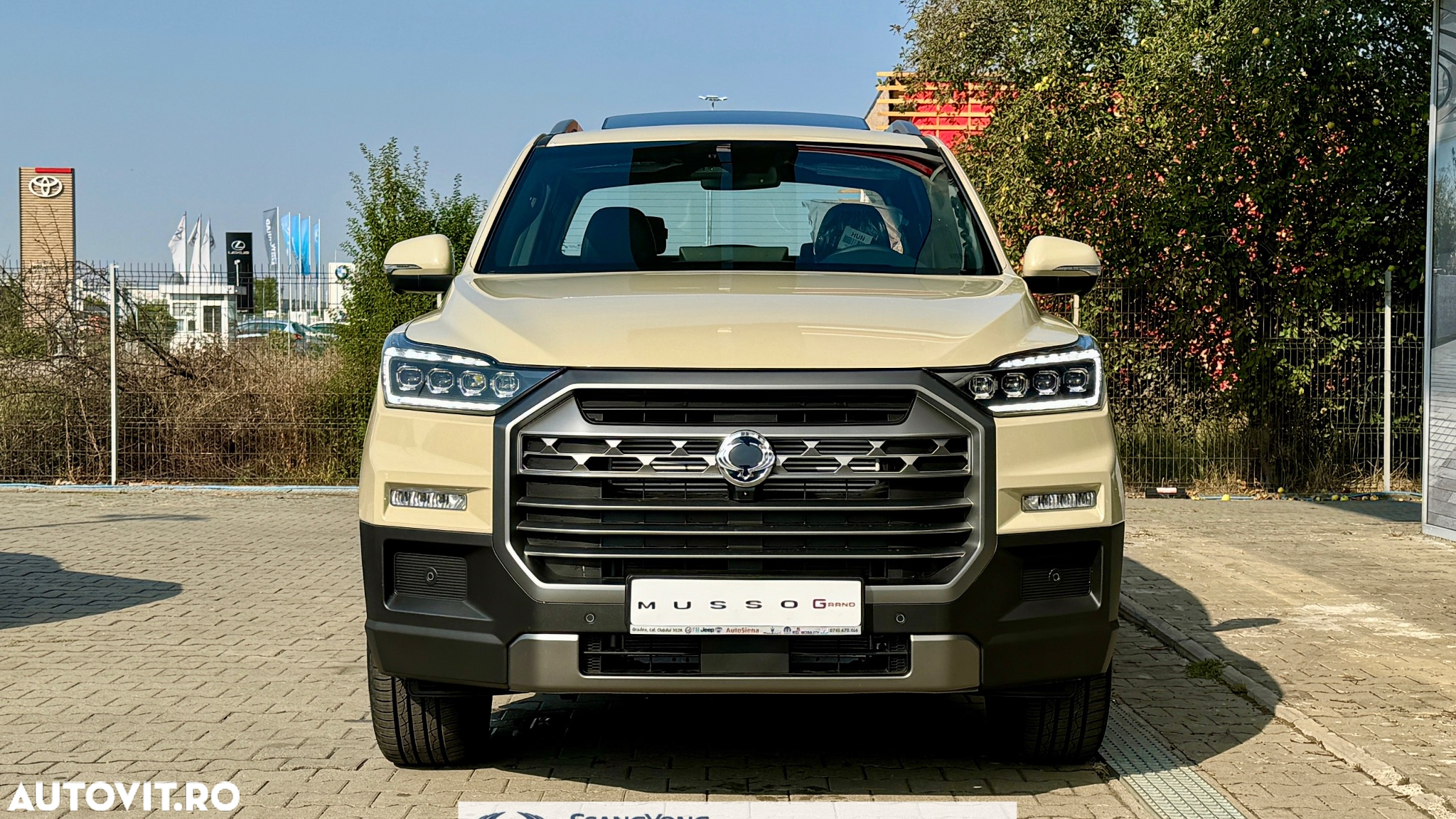 SsangYong MUSSO Grand 2.2 e-XDI 6AT Premium - 14