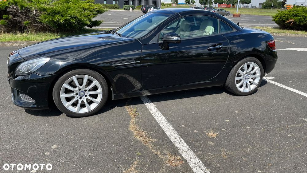 Mercedes-Benz SLC 300 9G-TRONIC Final Edition - 10