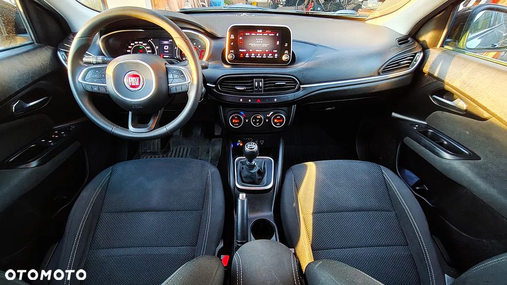 Fiat Tipo 1.4 T-Jet 16v Lounge - 6