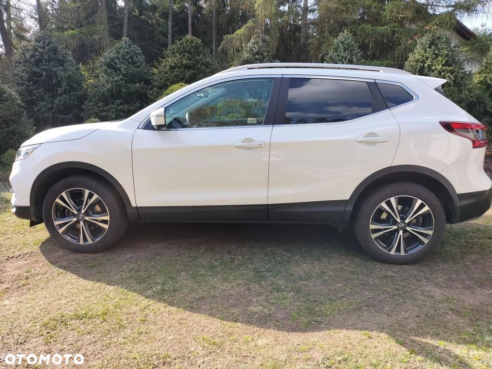 Nissan Qashqai 1.3 DIG-T N-Connecta - 2