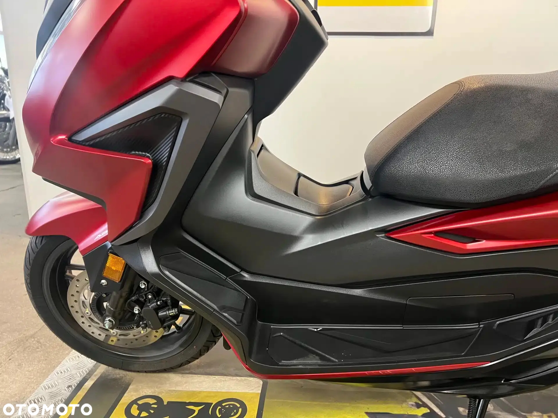 Honda NSS - 25