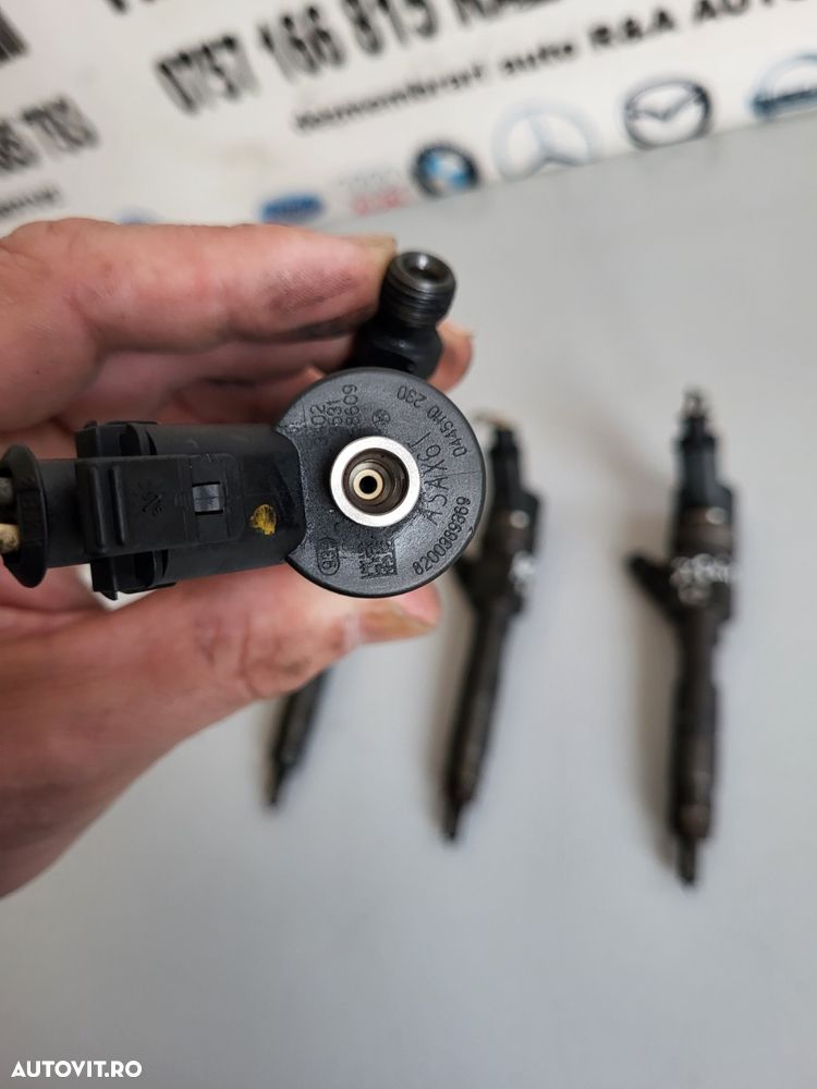 Injectoare Injector Renault Trafic Laguna 2 Scenic 2 Megane 2 Opel Vivaro Suzuki Grand Vitara 1.9 D - 4