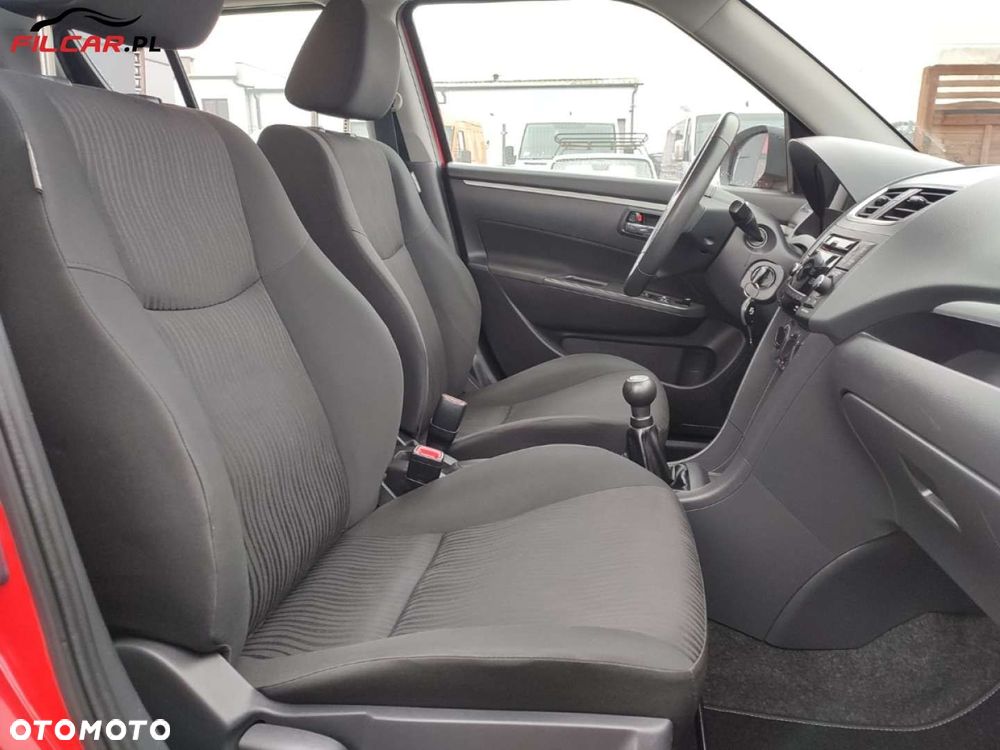 Suzuki Swift - 13
