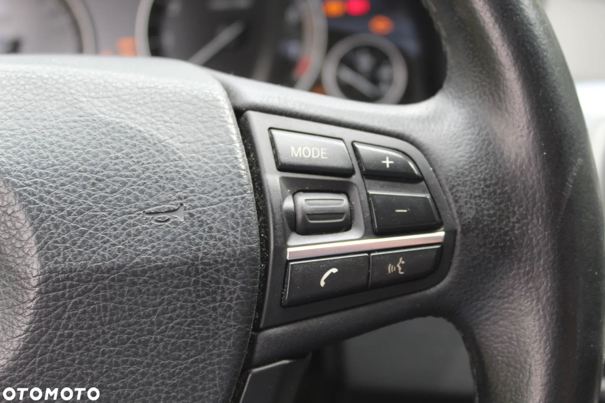 BMW Seria 5 523i - 16