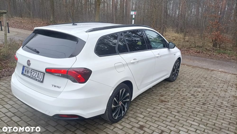 Fiat Tipo 1.4 T-Jet S-Design - 4