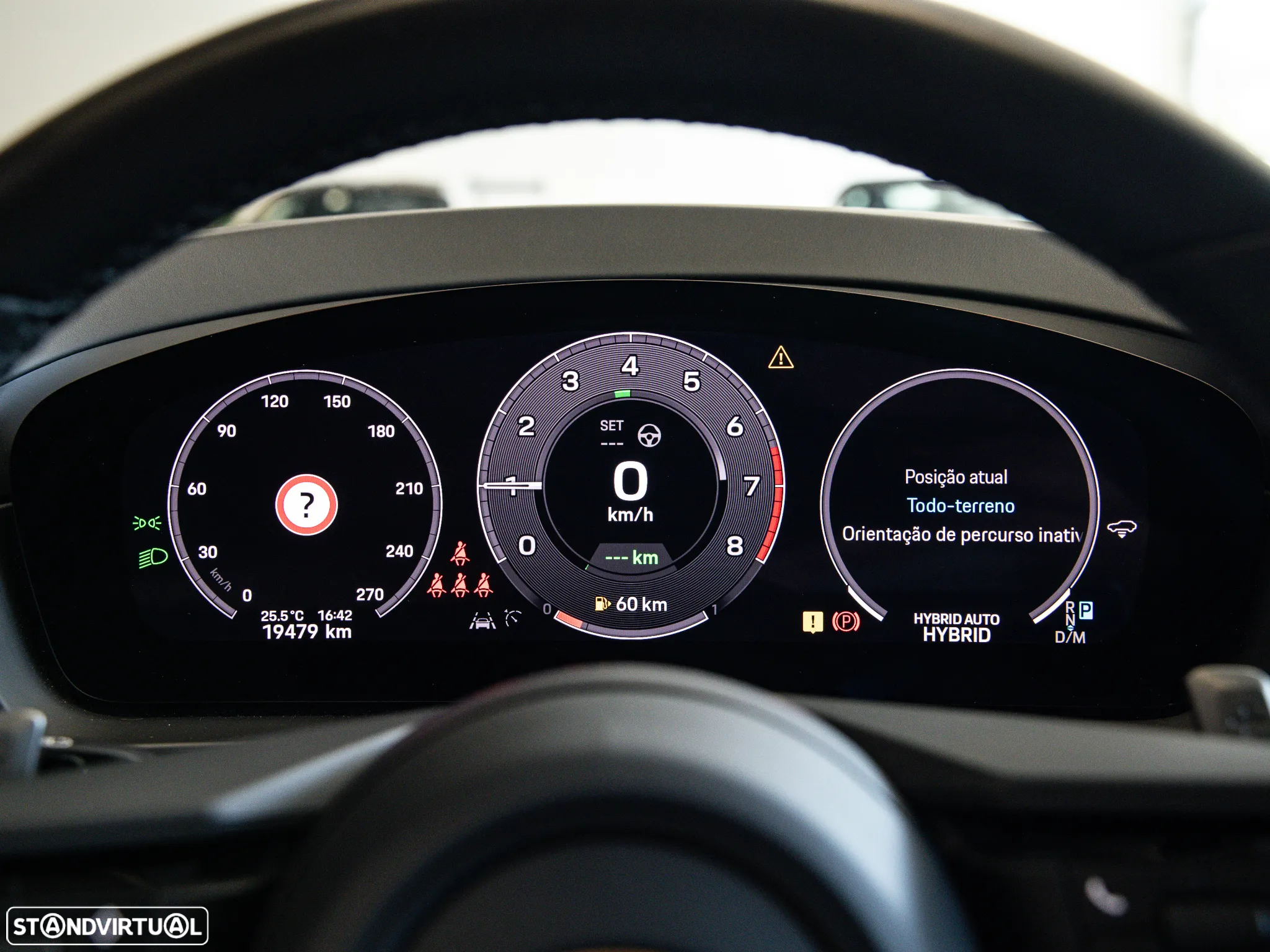 Porsche Cayenne Coupé E-Hybrid - 25