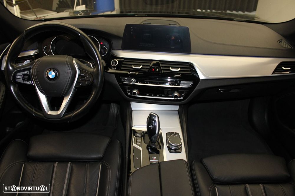 BMW 520 d Line Luxury Auto - 10