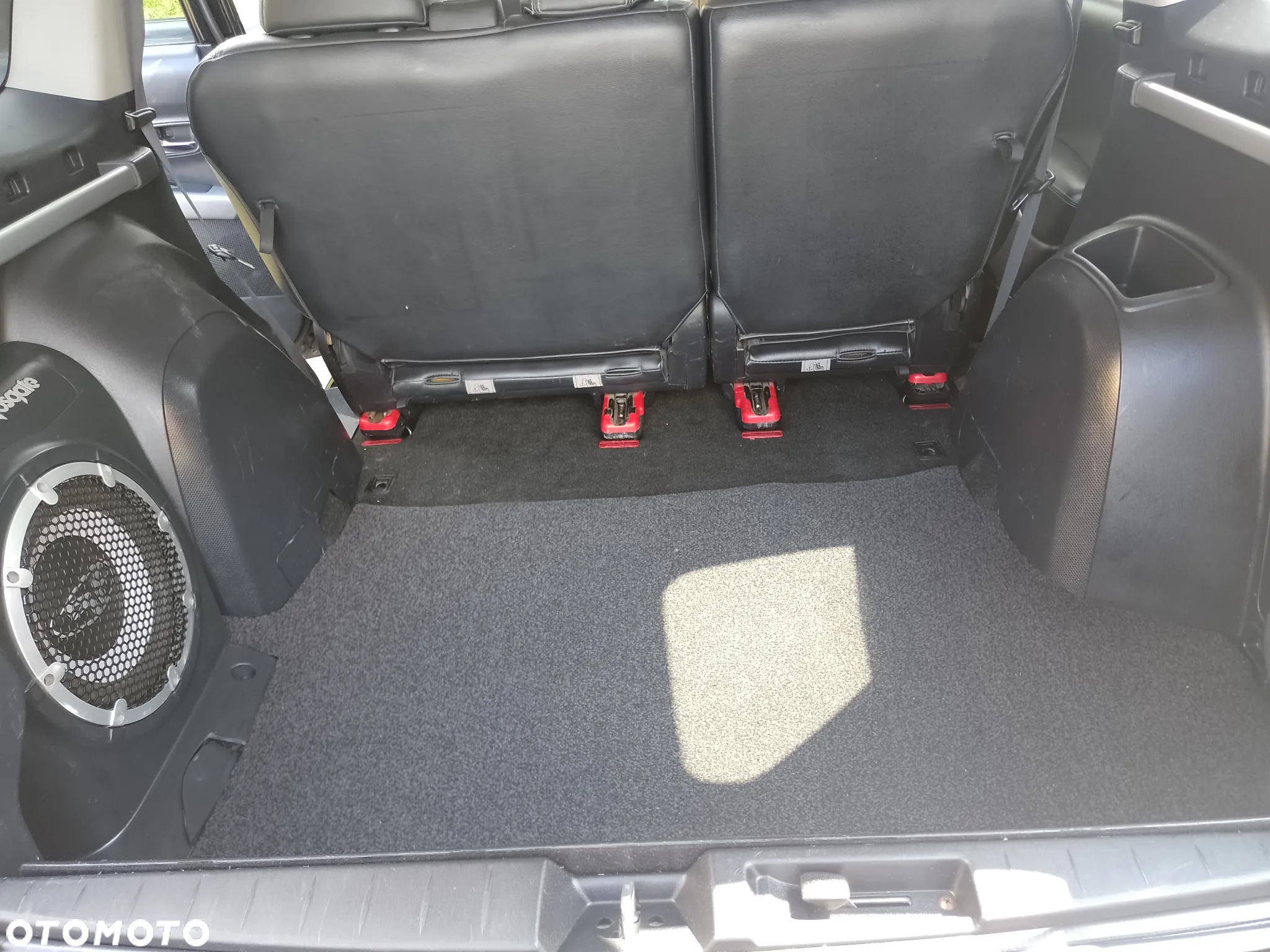 Mitsubishi Outlander 2.2 DID Intense + - 10