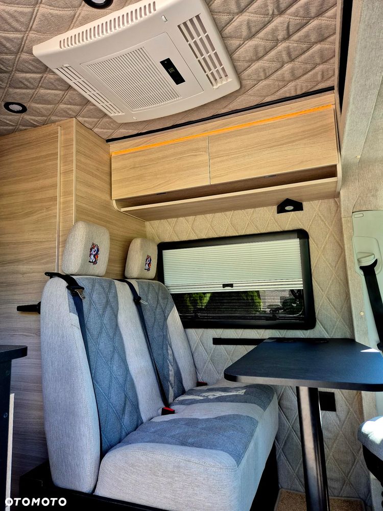Volkswagen Crafter - 29