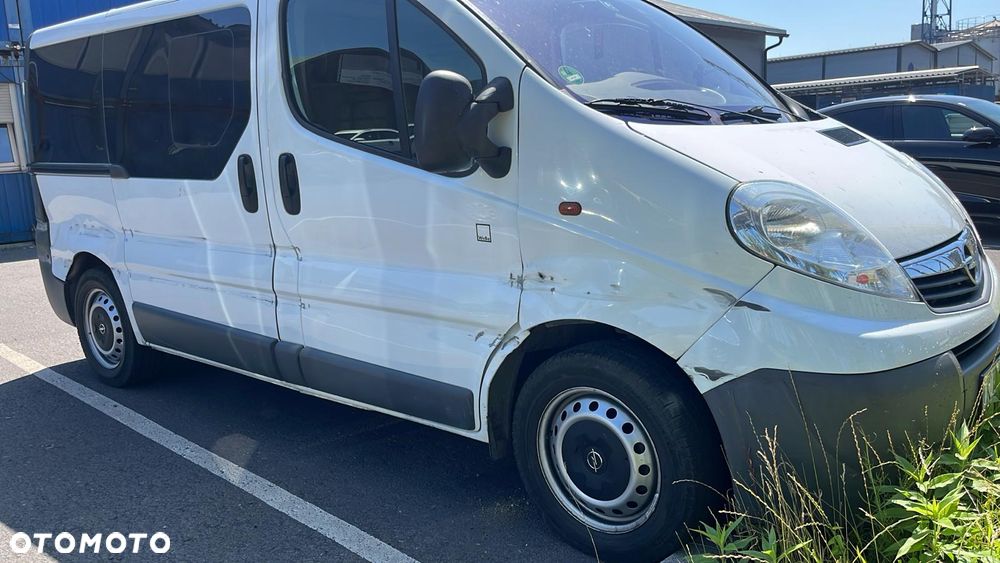 Opel Vivaro - 18