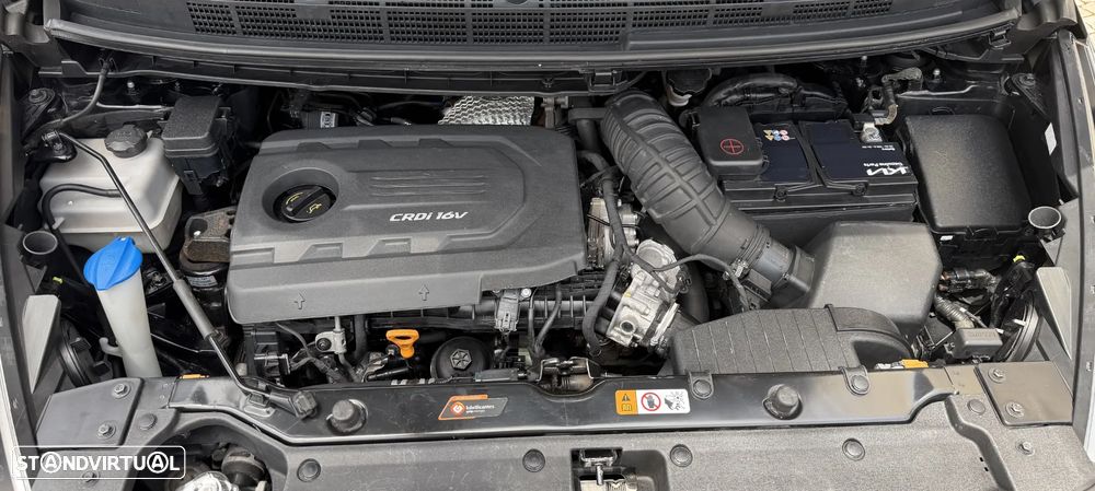 Kia Carens 1.7 CRDi ISG TX Aut. - 31