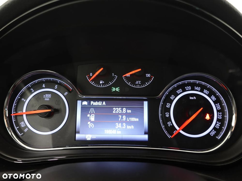 Opel Insignia 2.0 CDTI 4x4 ecoFLEX - 38