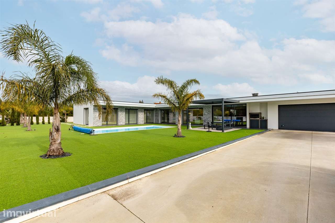 Moradia T4 Exclusiva Premium | Monte Real - Grande imagem: 4/60