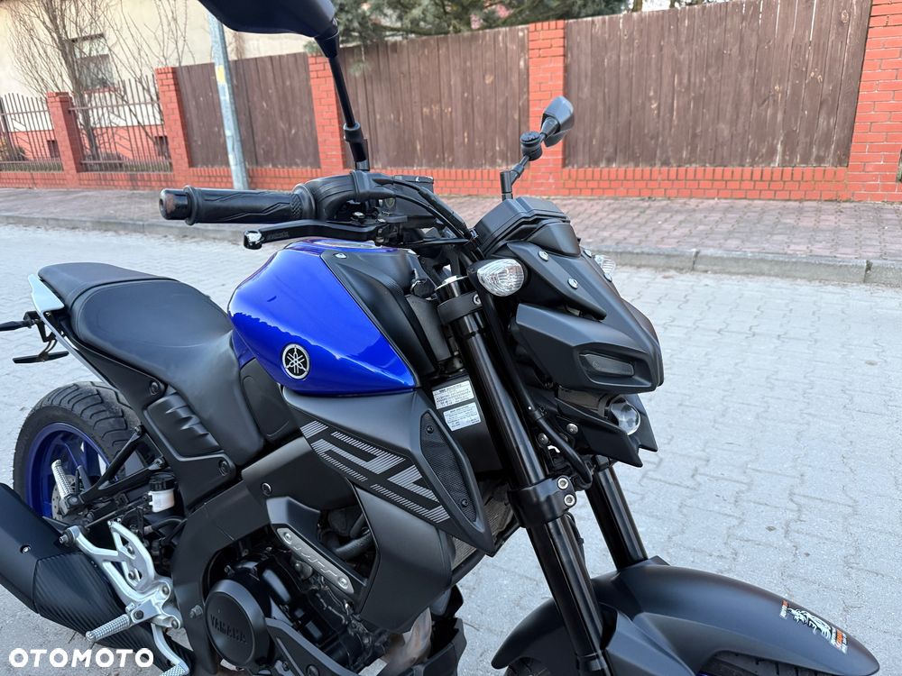 Yamaha MT - 4