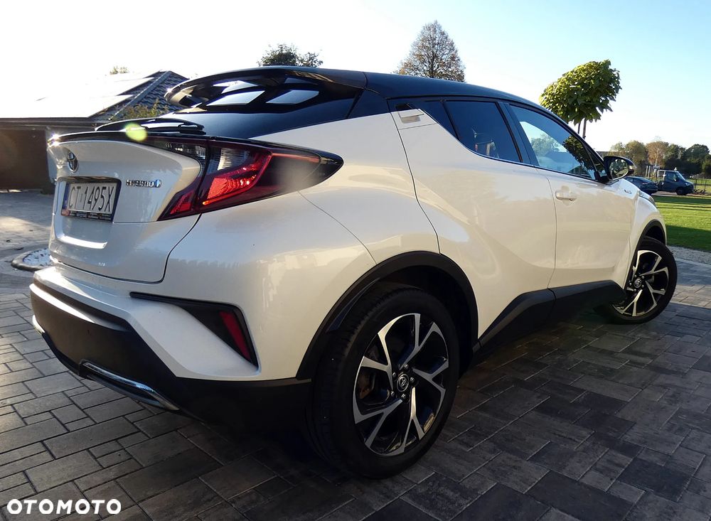 Toyota C-HR 2.0 Hybrid Executive - 11