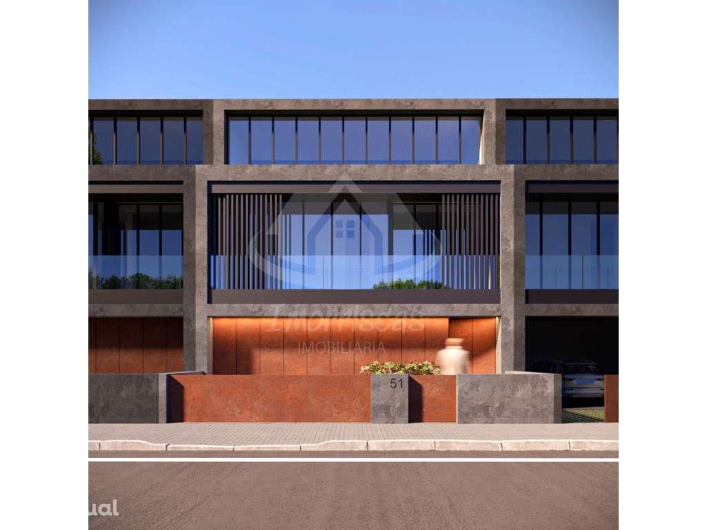 Moradia V3+1 com piscina no Bairro Mariana Gaita, São João da Talha - Grande imagem: 3/13