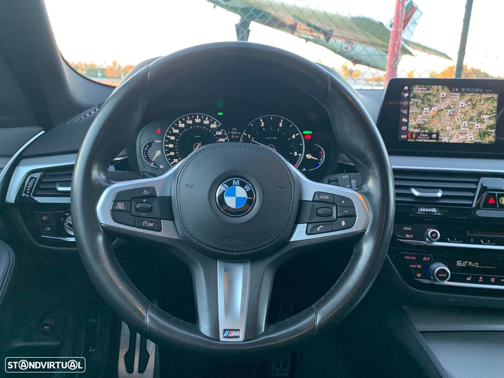 BMW 520 d Pack M Auto - 24