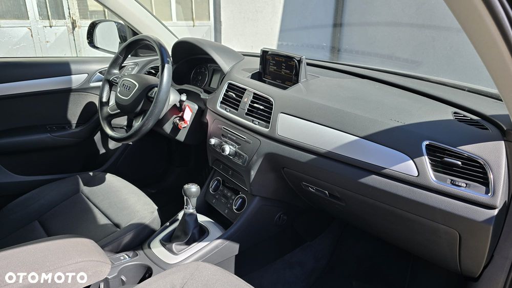 Audi Q3 2.0 TDI Sport - 32