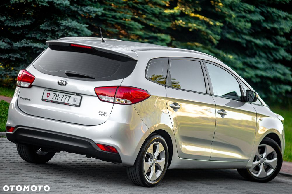 Kia Carens 1.7 CRDi Vision - 11