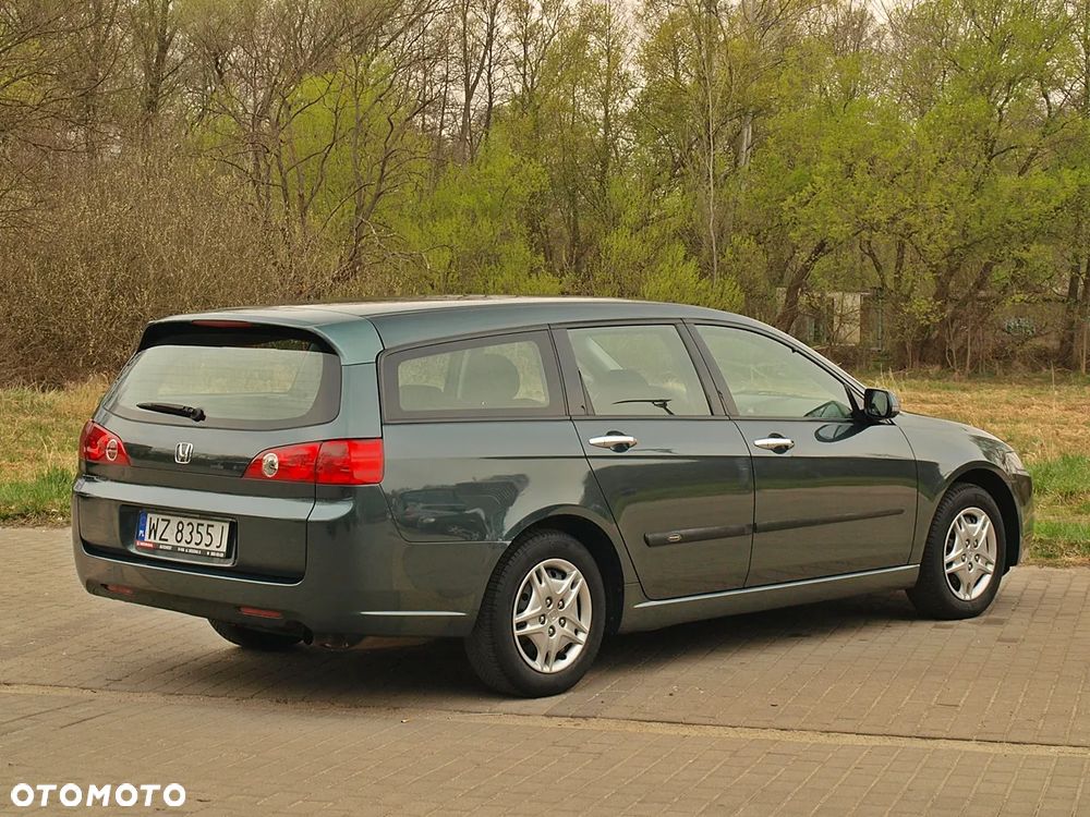 Honda Accord 2.0 Comfort - 9