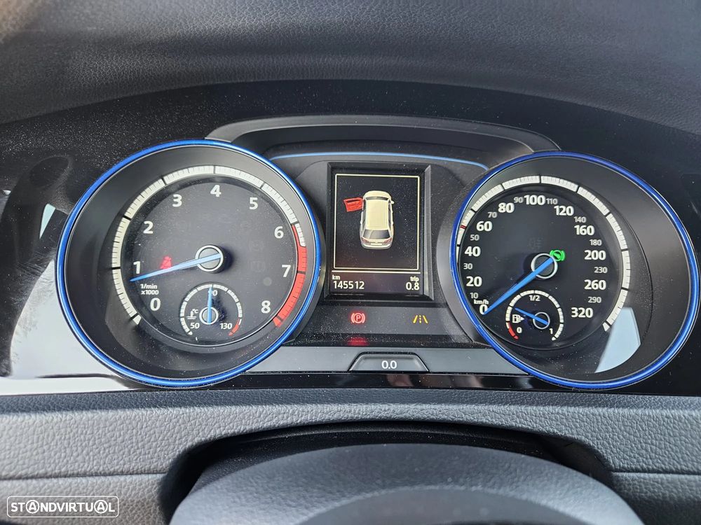 VW Golf Variant R 4Motion BlueMotion DSG - 16