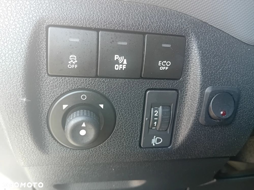 Citroën BERLINGO - 19
