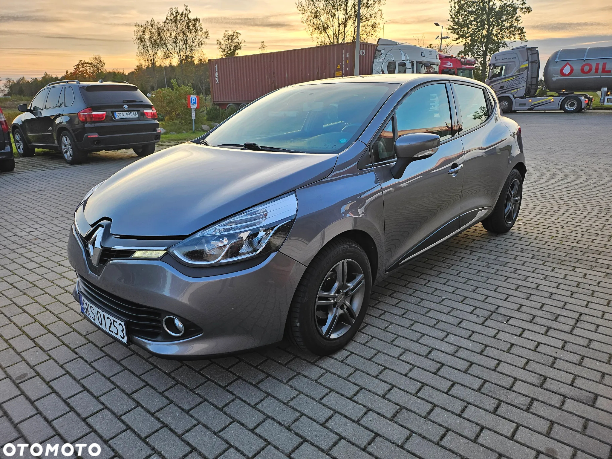 Renault Clio 1.2 16V 75 Experience - 3