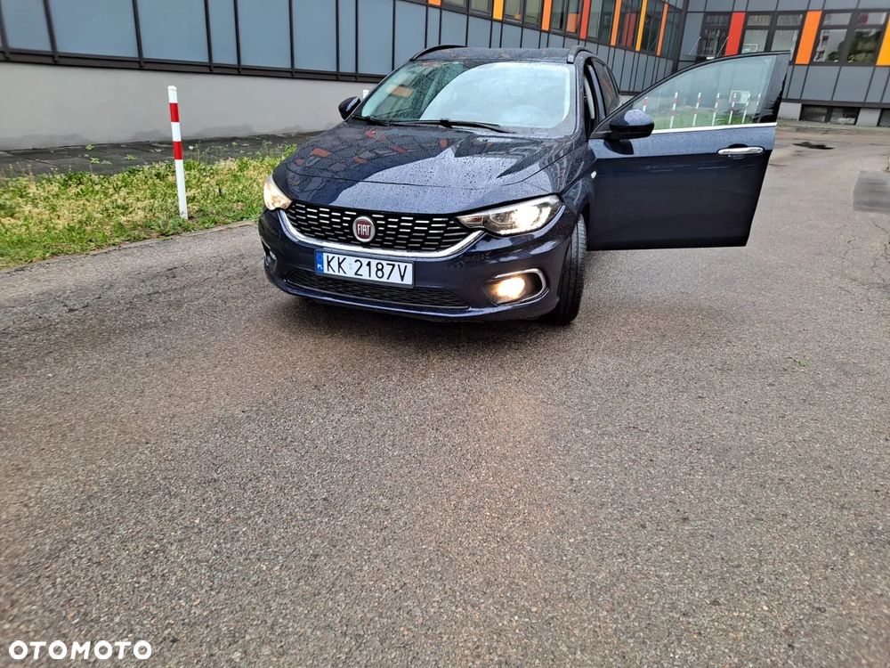 Fiat Tipo 1.6 MultiJet 16v Lounge - 9