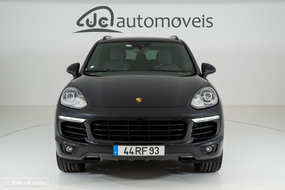 Porsche Cayenne Platinum Edition - 6