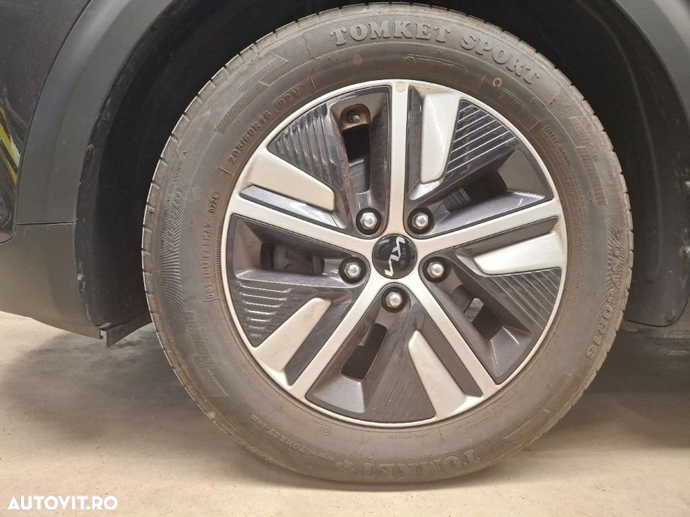 Kia Niro 1.6 GDI PHEV 2WD Aut. Spirit - 7