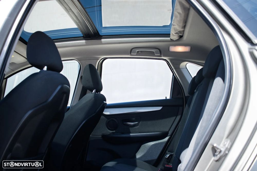 BMW 216 Active Tourer d Advantage - 19
