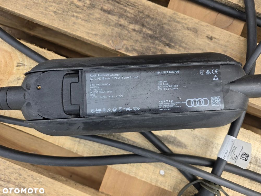 ŁADOWARKA TYP 2 AUDI ETRON 32A 7.2kW - 3