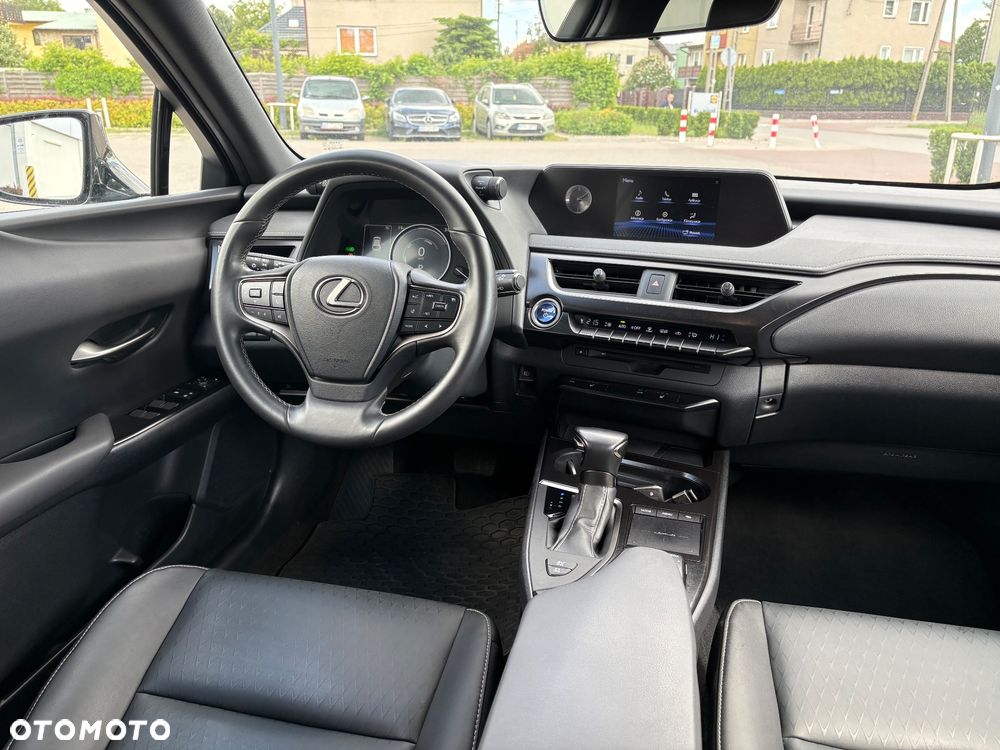 Lexus UX 250h GPF F Impression 2WD - 12