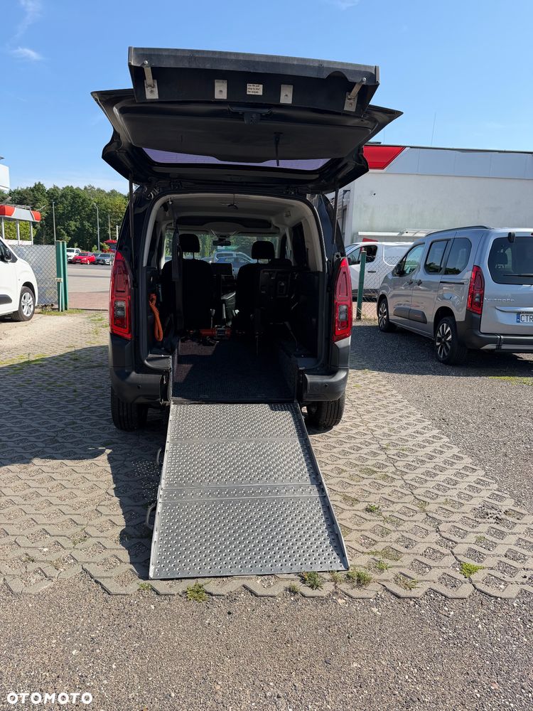 Peugeot Rifter 130 L2 EAT8 Allure - 12